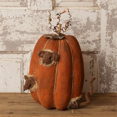 Pumpkin And Peeping Mice Tabletop Decor