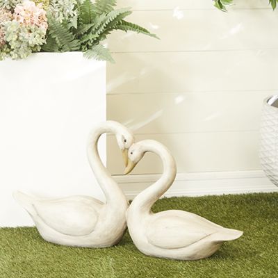 Romantic Swans Garden Statue