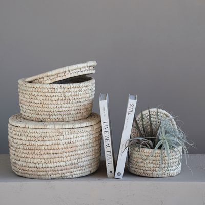 Round Date Leaf and Grass Basket With Lid Set of 3