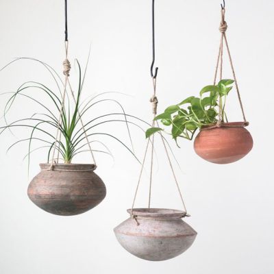 Round Hanging Clay Planter Pot