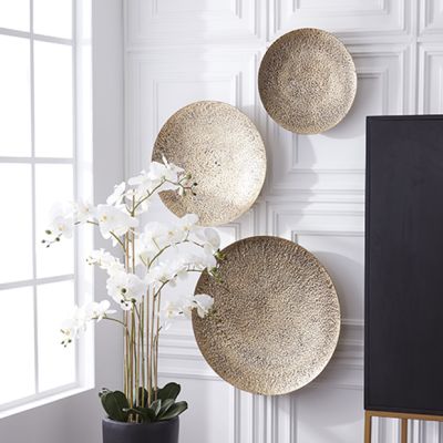 Round Rustic Metal Wall Decor Collection Set of 3