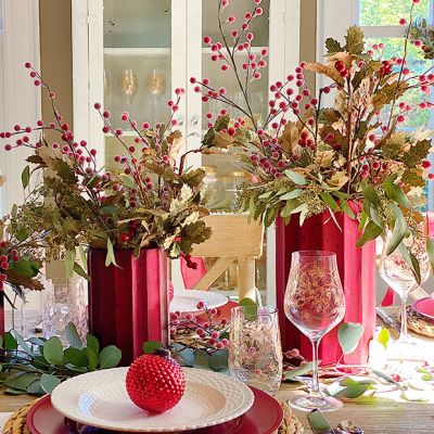 Rustic Holiday Holly and Berry Pick