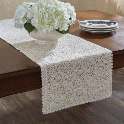 Scallop Edge Lace Table Runner