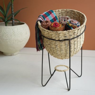 Seagrass Basket on Stand