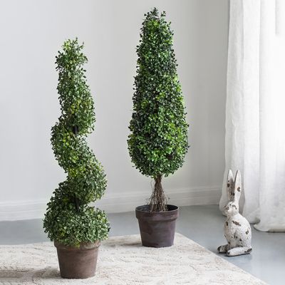 Simple Classics Potted Topiary Tree