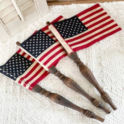 Spindle Post American Flag Set of 3