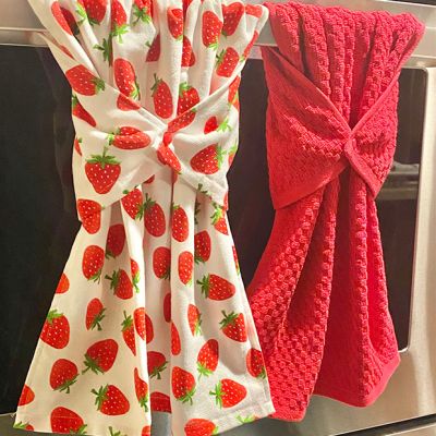 Strawberry Fields Kitchen Towel Set of 2