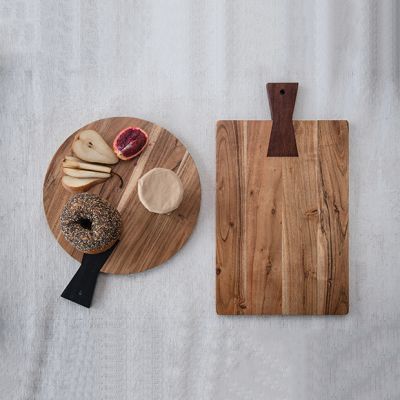 Tail Handled Acacia Wood Cutting Board