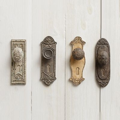 Vintage Inspired Door Knob Wall Hooks Set of 4