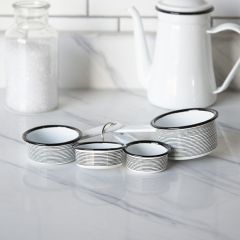 Classic Metal Enamelware Measuring Cup Set