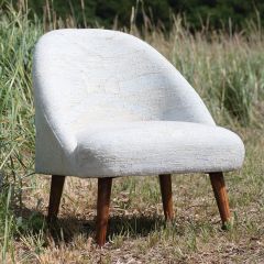 Barrel Chair With Wood Legs