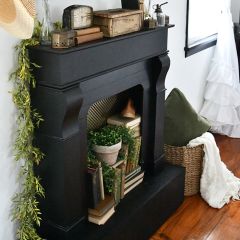 AFH Exclusive - Dark Classic Mantel