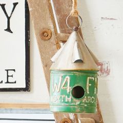 Round License Plate Birdhouse