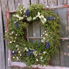 Boxwood and Berry Decorative Wreath