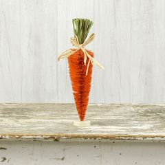 Bottlebrush Carrot 13 Inch