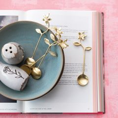 4 Piece Floral Handled Spoon Set In Drawstring Bag