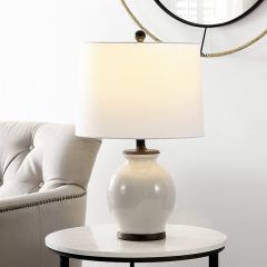 Clean and Classic Farmhouse Lamp