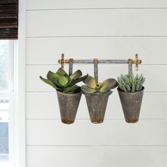Metal Wall Rack With 3 Hanging Tin Pots