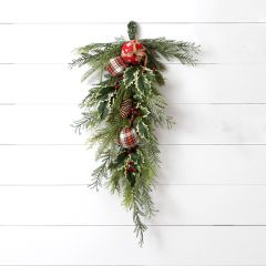Evergreen Swag With Tartan Ornaments