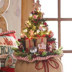 Country Santa Bag Decor With Tree