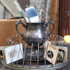 Circular Wirework Organizer Rack