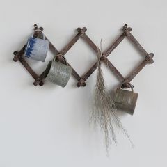 Accordion Peg Wall Hanger