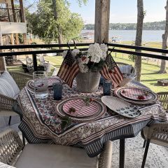 Americana Floral Cotton Tablecloth