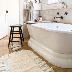 Antique White Burlap Ruffled Bath Mat