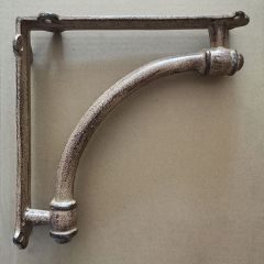 Antiqued Bistro Shelf Bracket