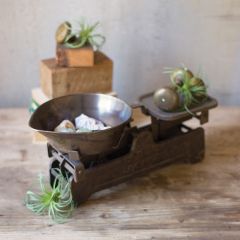 Antiqued Metal Decorative Kitchen Scale