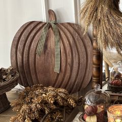 Autumn Pumpkin Mango Wood Cutting Board