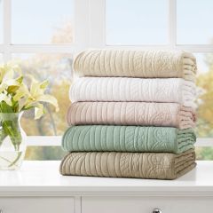 Beautiful Accents Scalloped Edge Throw Blanket