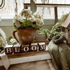BLOOM Word Block Decor