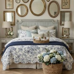 Blue Garden Toile Scalloped Quilt and Shams Set