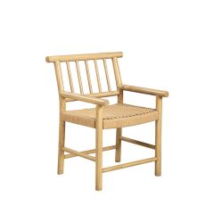 Minimalist Bryson Creek Chair