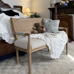 Chic Farmhouse Settee