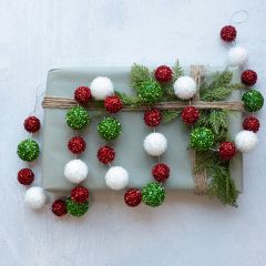 Christmas Snowball Garland