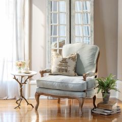 Classic Farmhouse Cushioned Armchair