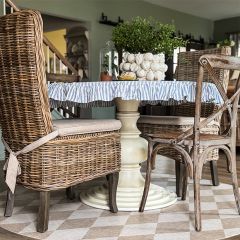 Classic Round Dining Table