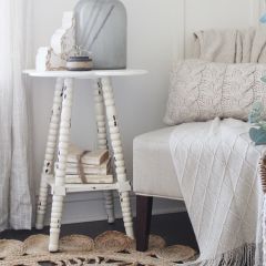 Clover Shaped Spindle Leg Accent Table