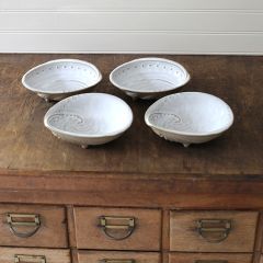 Coastal Classics Stoneware Shell Bowl