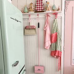 Cookie Pattern Apron With Ruffle