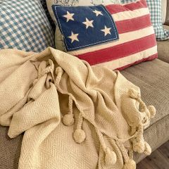 Cotton Throw Blanket With Pom Pom Tassels