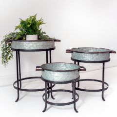 Standing Round Metal Planter Set of 3