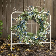 Daisies and Mixed Blues Wreath
