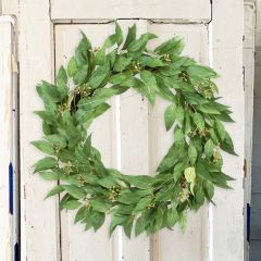 Seeded Decorative Eucalyptus Wreath