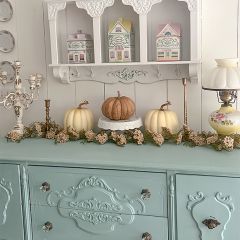 Decorative Cream Queen Anne Lace Garland