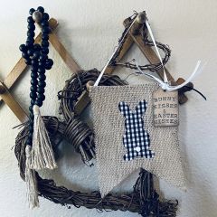 Decorative Plaid Bunny Burlap Hanger