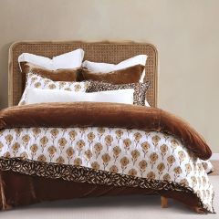 Diamond Stitched Woodland Reversible Quilt and Shams Set