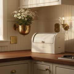 Distressed Farmhouse Bread Box